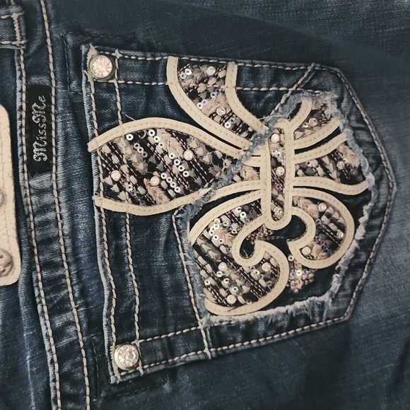 Miss Me Jeans - 30. Like New! - Picture 7 of 8